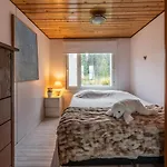 Lapland Sunrise With Lakefront Sauna Apartman *