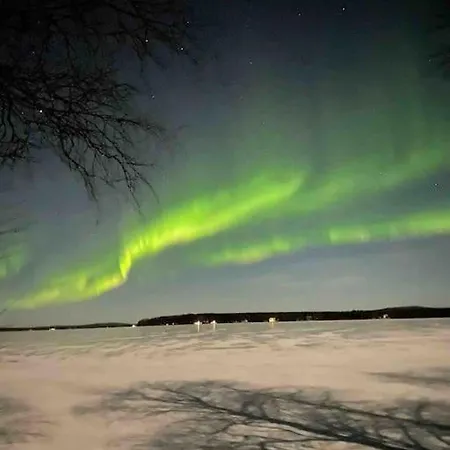 Lapland Sunrise With Lakefront Sauna * 罗瓦涅米