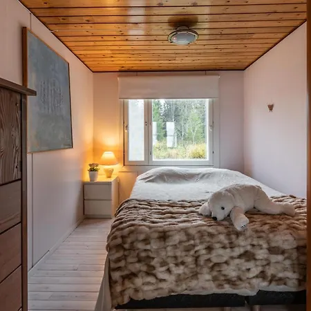 Lapland Sunrise With Lakefront Sauna Apartment *