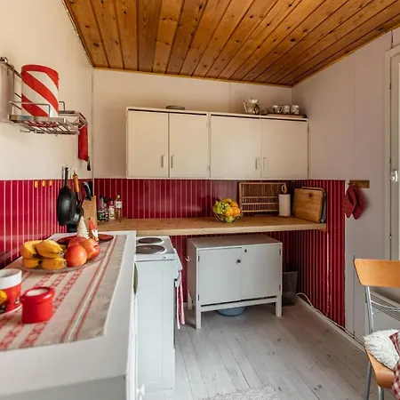 Lapland Sunrise With Lakefront Sauna