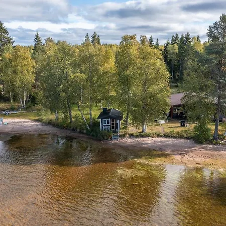 Lapland Sunrise With Lakefront Sauna * 罗瓦涅米