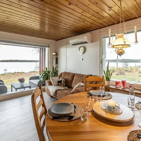 Lapland Sunrise With Lakefront Sauna Rovaniemi