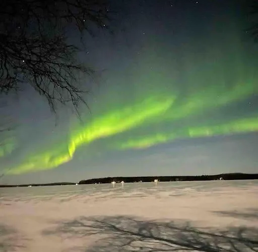 Lapland Sunrise With Lakefront Sauna * 罗瓦涅米
