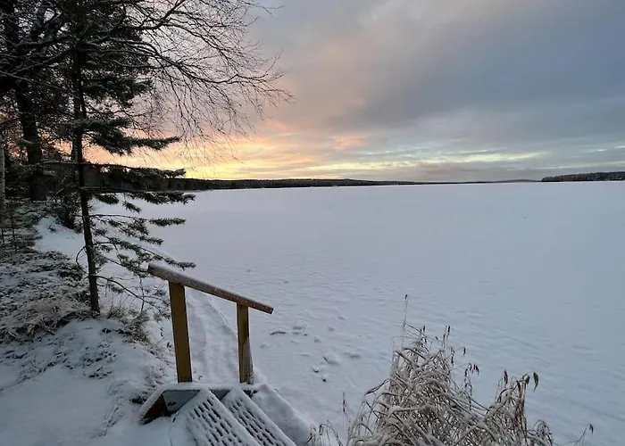 Lapland Sunrise With Lakefront Sauna 公寓 罗瓦涅米