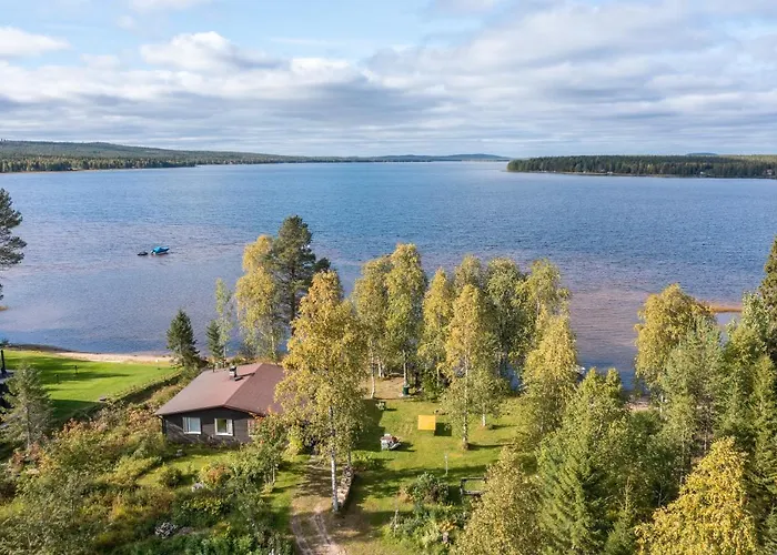 Lapland Sunrise With Lakefront Sauna 罗瓦涅米