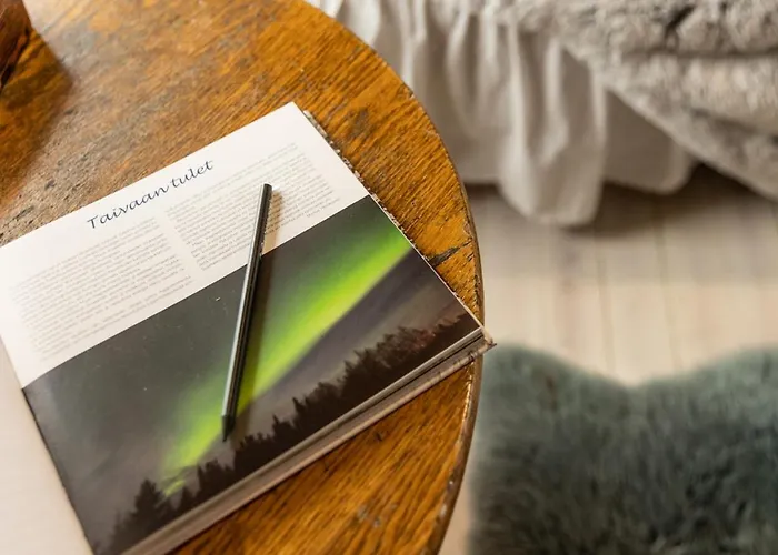 Lapland Sunrise With Lakefront Sauna 公寓