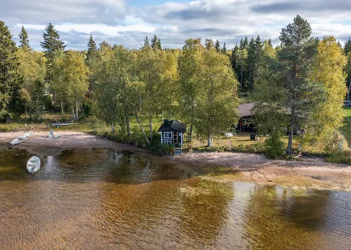 Lapland Sunrise With Lakefront Sauna * 罗瓦涅米
