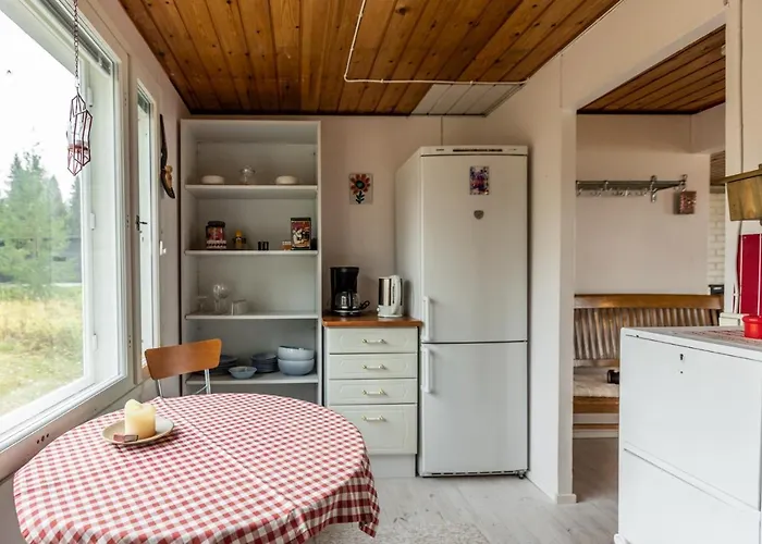 公寓 Lapland Sunrise With Lakefront Sauna *